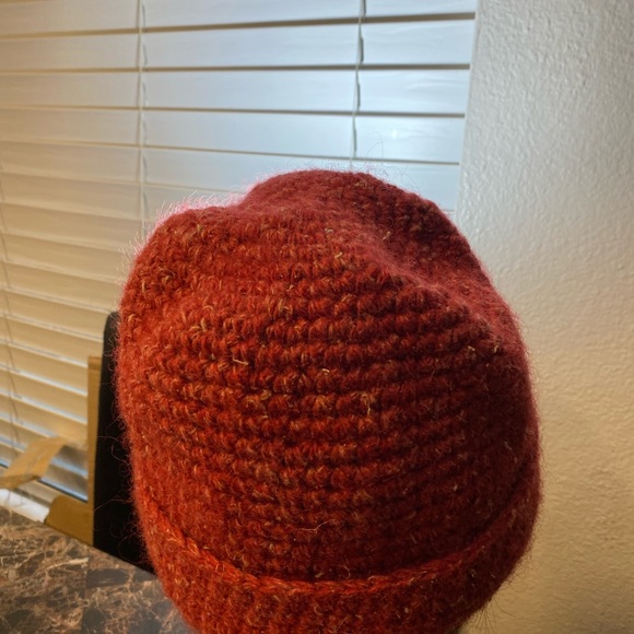 Ganshhimal Women’s Red hand knitting Wool Winter Hat Sz One Fit All - Picture 4 of 12